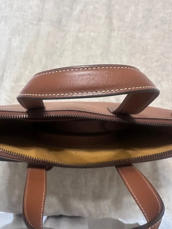 Coach Isaac Workbag - Picture 5 of 11